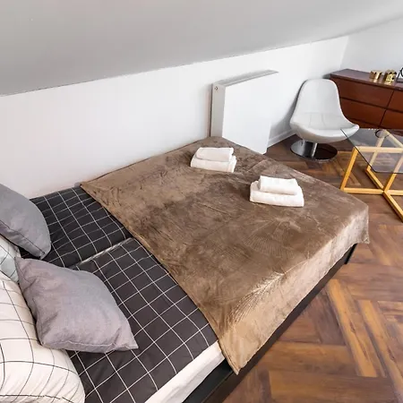 Apartment Close-golden In - Marcinkowskiego